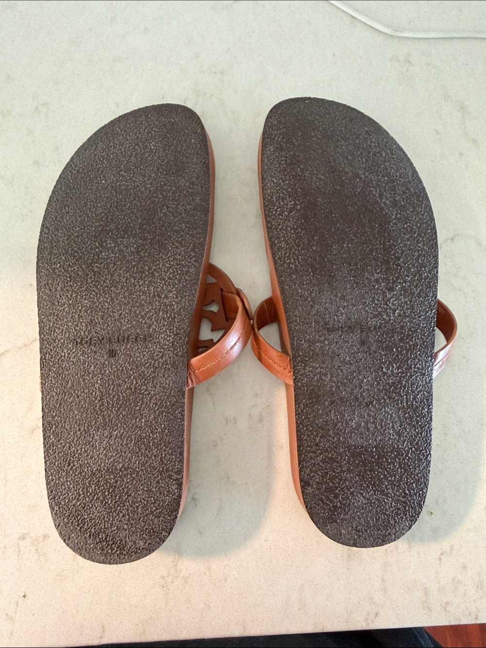 Tory Burch Leather Logo Thong Sandals in Rust - Picture 5 of 6